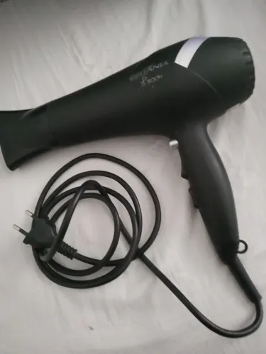 Secador de Cabelo Britânia S3000 - Potência e Eficiência
