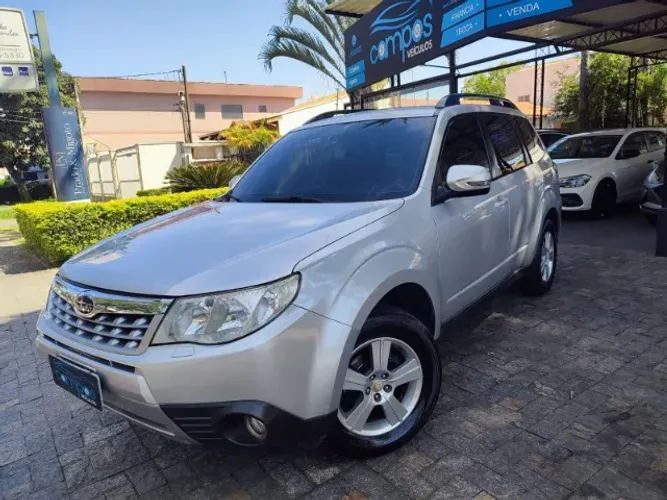 Subaru Forester 2.0/2.0 S 4X4 Aut. 2011