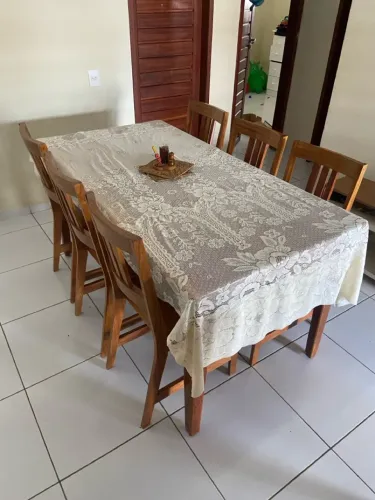 Mesa de madeira de Lei com 6 cadeiras de Jatobá