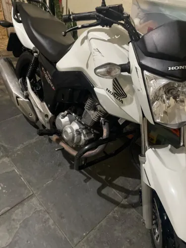 Vendo uma Cg cargo 160 2021! Somente venda!