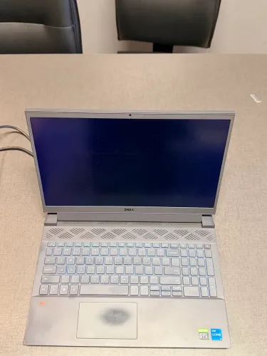 Dell g15 gamera i5 16gb ram ssd 512gb