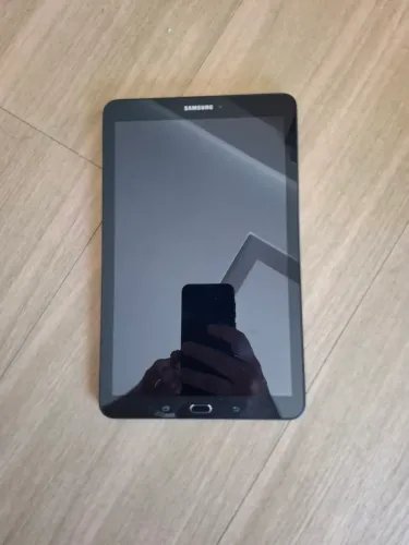 Essa semana; Tablet Samsung TAB E