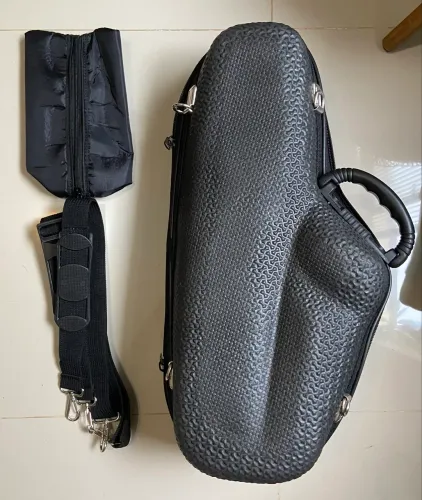 Case solid sound para sax alto.  