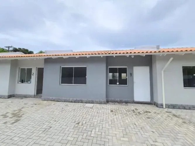Casa em Condomínio 2 dormitórios à venda Esmeralda Viamão/RS