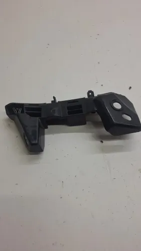 Guia Parachoque Dianteiro Esquerdo Chevrolet Onix Lt 2022 