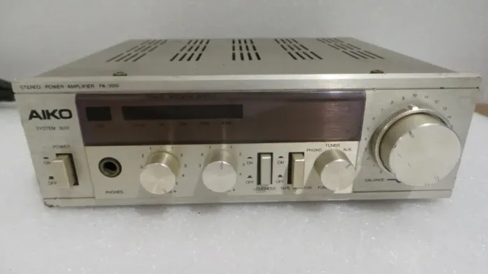 AIKO AMPLIFICADOR PA3000 FUNCIONANDO APENAS 1 CANAL