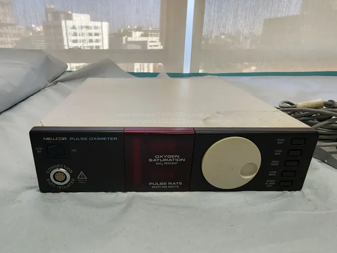 Oximetro Nellcor importado