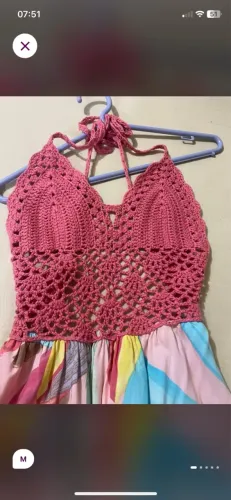 Vestido de Crochê Artesanal com estampa Floral