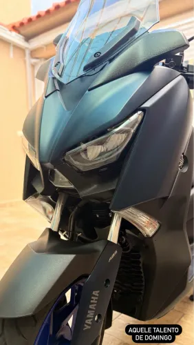 Yamaha x-max 