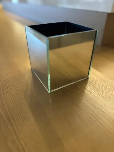 Vaso espelhado
