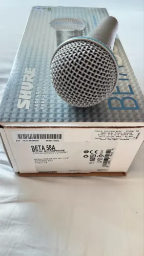 microfone dinâmico shure beta 58a supercardióide