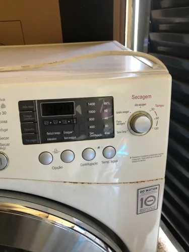 Máquina lava e seca