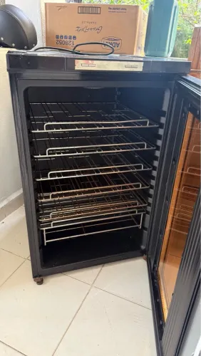 Adega Springer 42 Garrafas