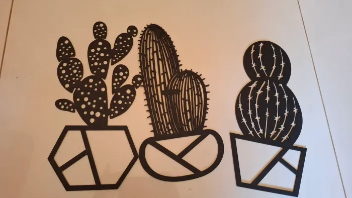 Kit de Cactos Decorativos em MDF