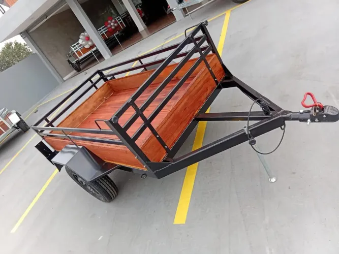 Reboque para transporte de cargas