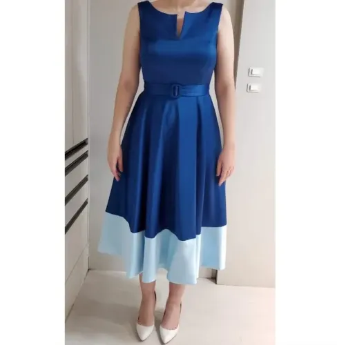 Vestido midi azul tecido crepe