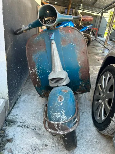 Vespa / Scooter Antiga Piaggio (item de coleção/reforma)