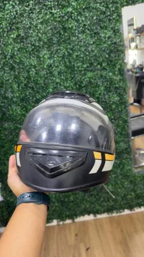 Capacete