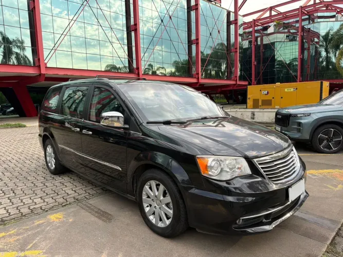 Chrysler Town & Country Limited 3.8 /3.6 V6 Aut. 2014