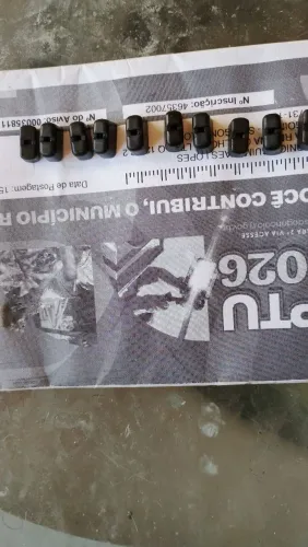 Kinob botão do Equador