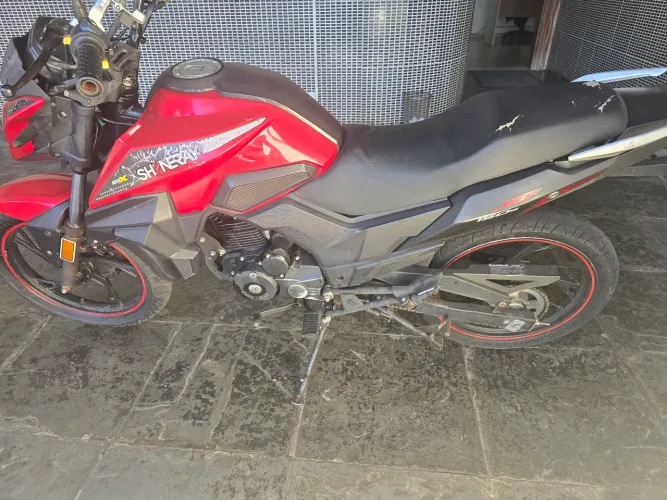 Shineray 24/25 R$ 6.000,00.