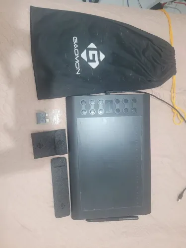 Mesa digitalizadora M106K PRO