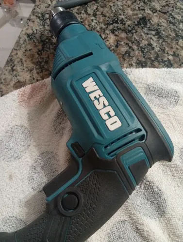 Furadeira Wesco - Novo