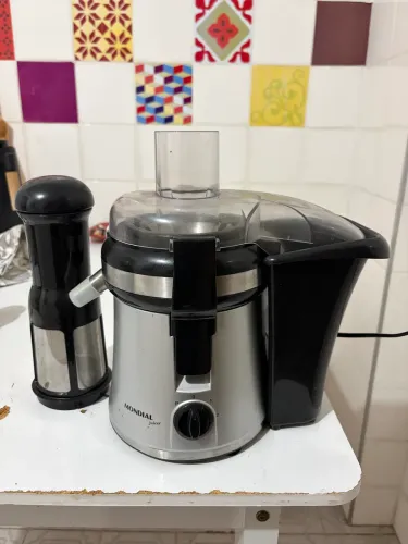 Centrífuga Mondial Turbo Juicer Inox 127v (Excelente Estado - Pouco Usada)