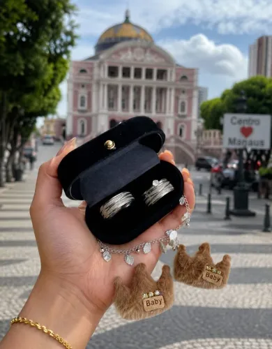 ? ALIANÇAS PARA CELAR O AMOR ?