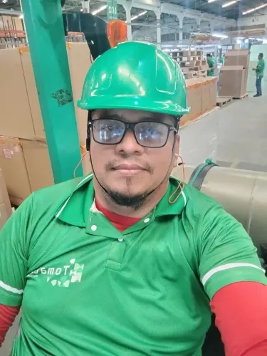 Sou operador de empilhadeira profissional 