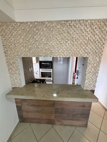 Excelente Apartamento 74m² 2 Quartos com Sacada e Armários (São Marcos - Macaé/RJ)