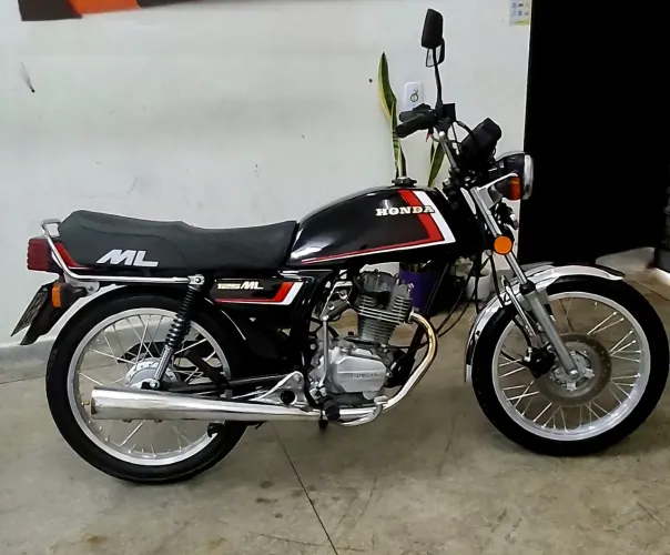 ML 125 ohc 1985.