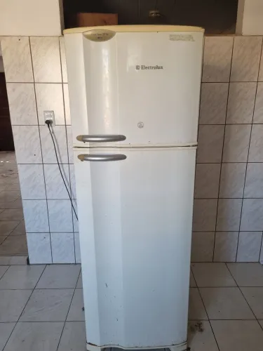 Geladeira Eletrolux