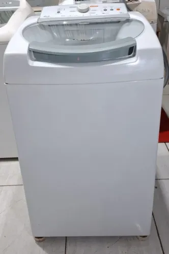 Vendo máquina de lavar roupa Brastemp ative 9kg funcionando perfeitamente!