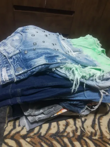 Lote de short feminino vários tamanhos diferentes