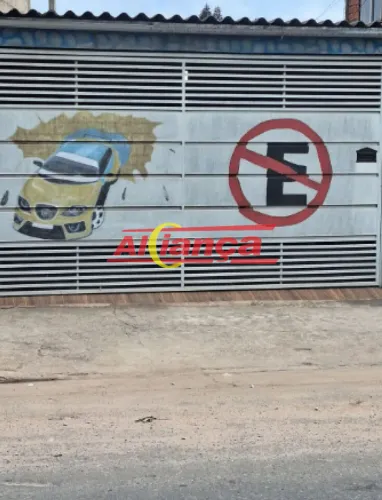 Casa com 2 dormitórios na Estrada Guarulhos Nazaré em Guarulhos