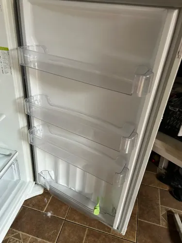 Geladeira semi nova
