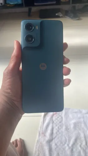 Celular novo na caixa com nota fiscal 9 dias de comprado  moto g 06