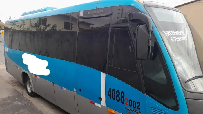 micro onibus lo 915 motor Mercedes todo revisado 6 pneus novos