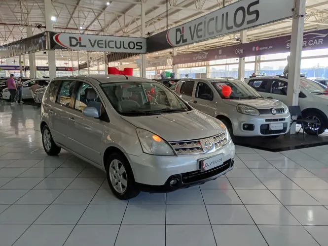 Nissan Livina SL 1.6 16V Flex Fuel 5P 2010