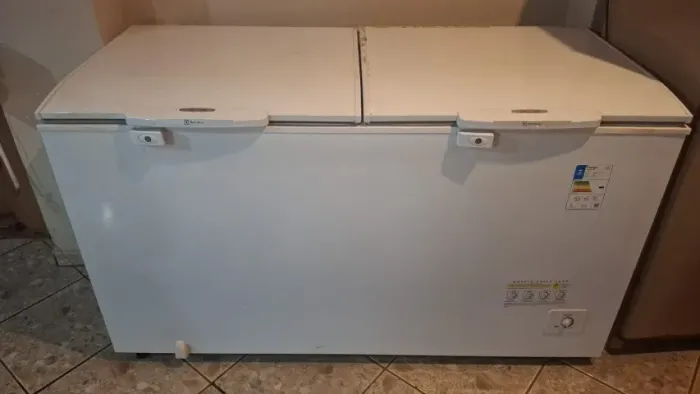 Freezer 550L - ELETROLUX 2 PORTAS