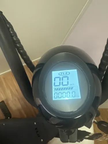 Tui moto elétrica novíssima