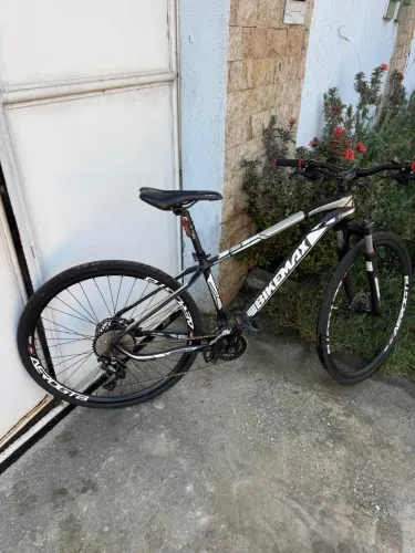 Bicicleta Montain Bike aro 29