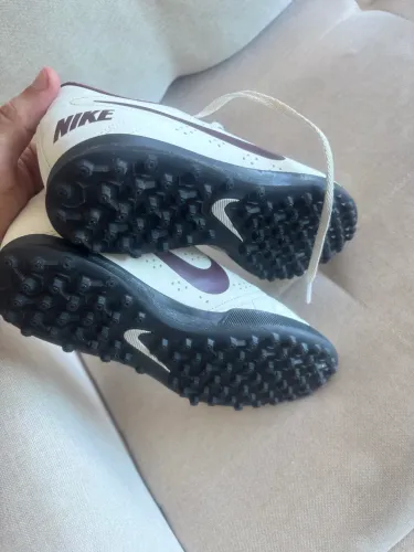 Chuteira Nike society TAM 39