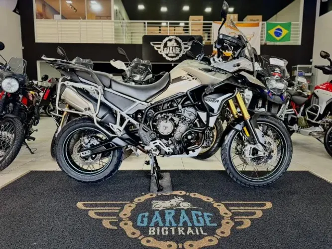 TRIUMPH TIGER 900 RALLY PRO