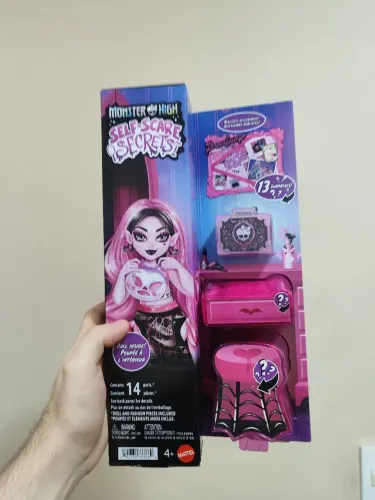Boneca Self Scare Secrets Draculaura - Monster High G3