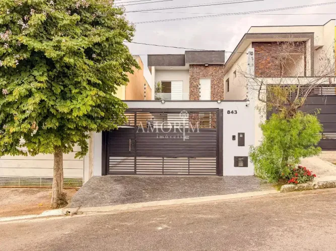 CASA EM CONDOMÍNIO COM 3 QUARTOS 1 SUÍTE EM SANTANA DE PARNAÍBA/SP - PORTEIRA FECHADA