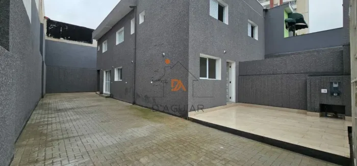 Sobrado para Alugar no Imirim com 176 m² e 3 dormitórios/quartos disponíveis