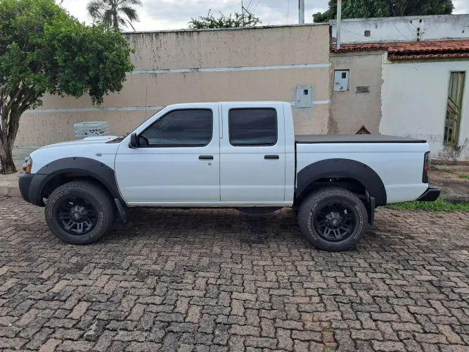 Nissan Frontier XE/ XE Tit. CD 4X4 2.8 TDI Dies 2004