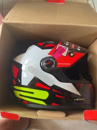 LS2 FF358 Starwar Vermelho BRILHO